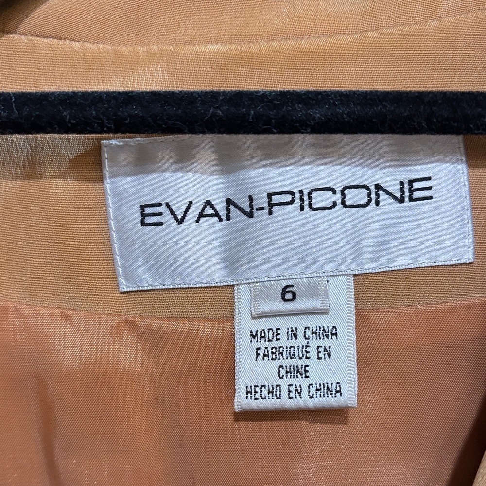 Evan Picone Tan Blazer and Skirt set SZ 6 - Picture 3 of 13